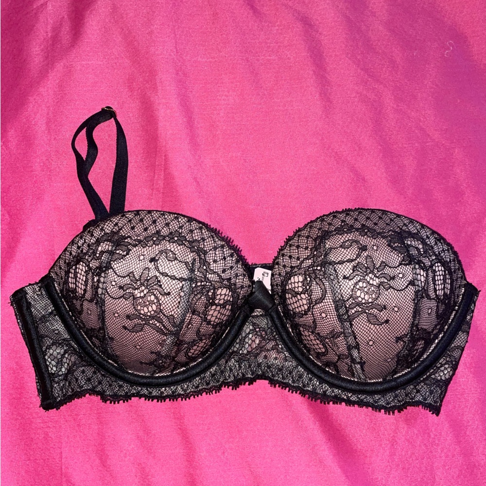 Victoria’s Secret bra